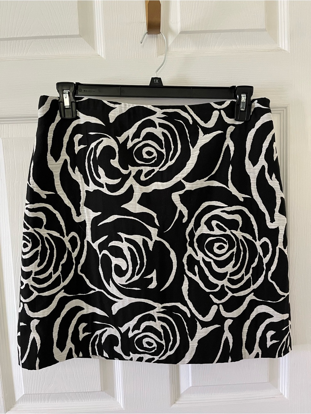 Ann Taylor Black and White Rose-Print Skirt